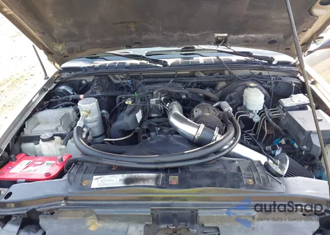 2003 Chevrolet S-10 из США, поврежденный, VIN 1GCCS14H738190589